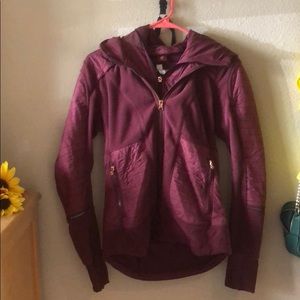 Full zip jacket (maroon)